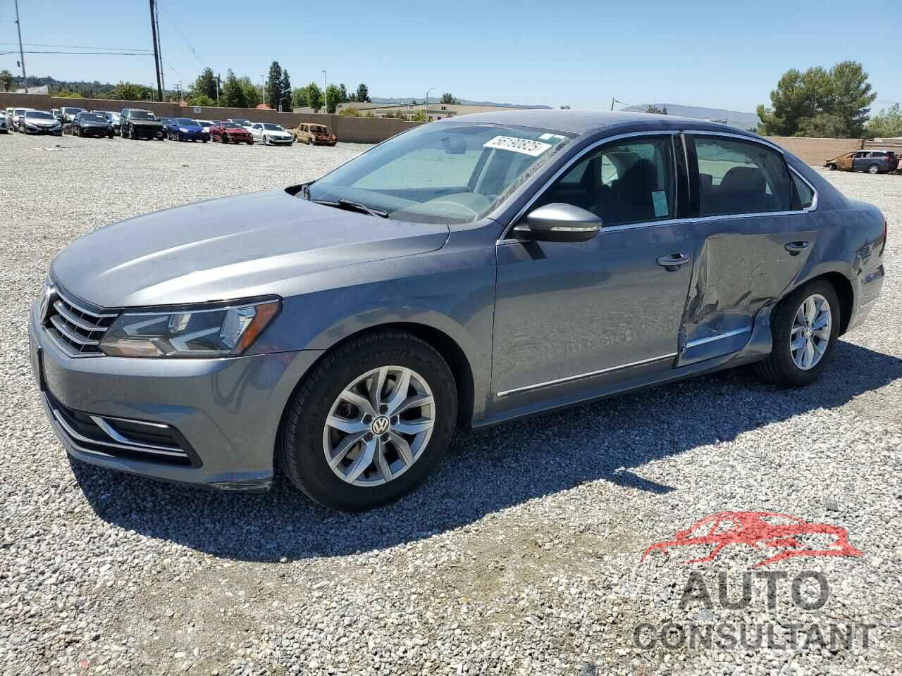 VOLKSWAGEN PASSAT 2017 - 1VWAT7A34HC016349