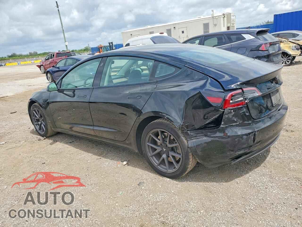 TESLA MODEL 3 2023 - 5YJ3E1EA2PF456731