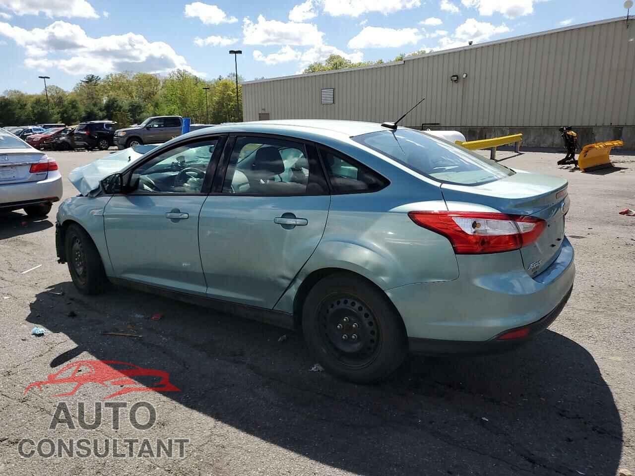 FORD FOCUS 2012 - 1FAHP3F22CL276083