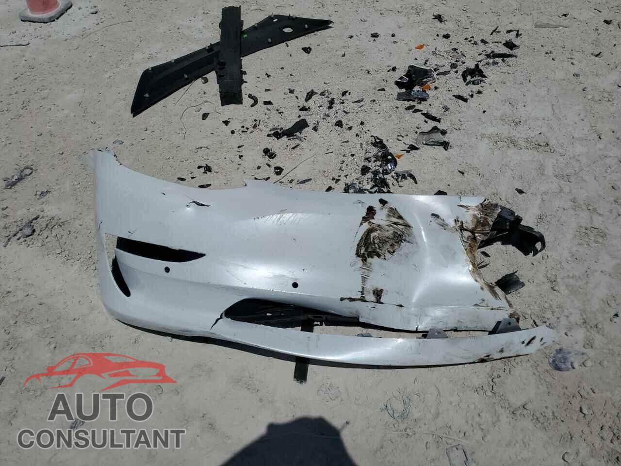 TESLA MODEL 3 2018 - 5YJ3E1EB4JF088844