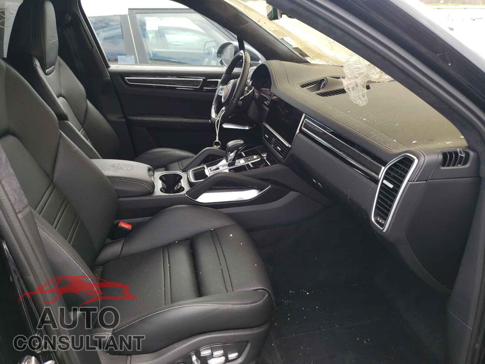 PORSCHE CAYENNE 2021 - WP1AF2AY5MDA36038