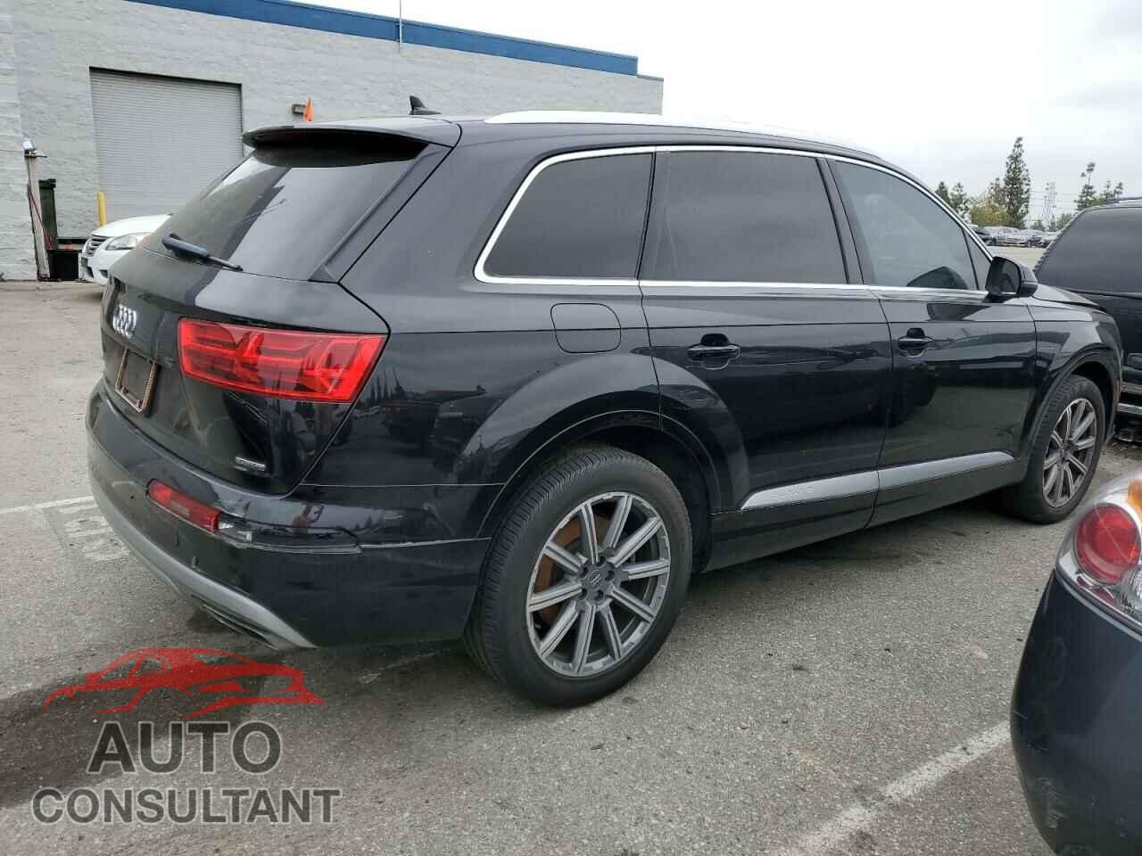 AUDI Q7 2019 - WA1AHAF74KD033600
