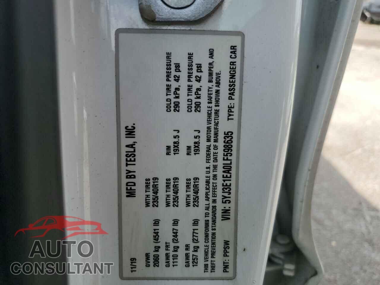 TESLA MODEL 3 2020 - 5YJ3E1EA0LF598635
