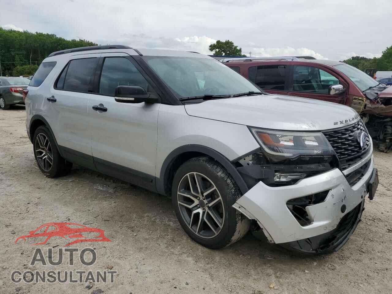 FORD EXPLORER 2018 - 1FM5K8GTXJGB25154