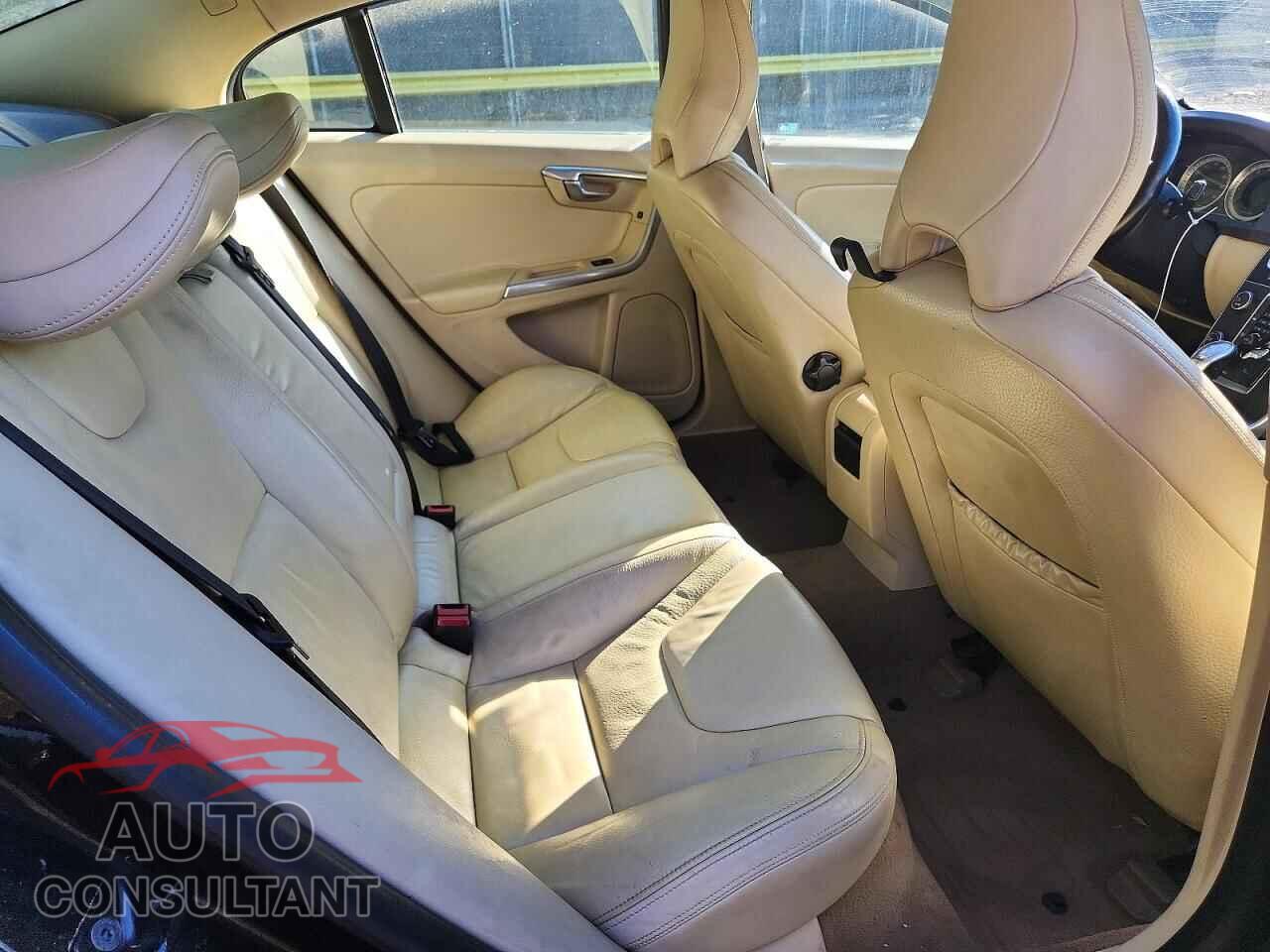 VOLVO S60 2013 - YV1612FH3D2209267