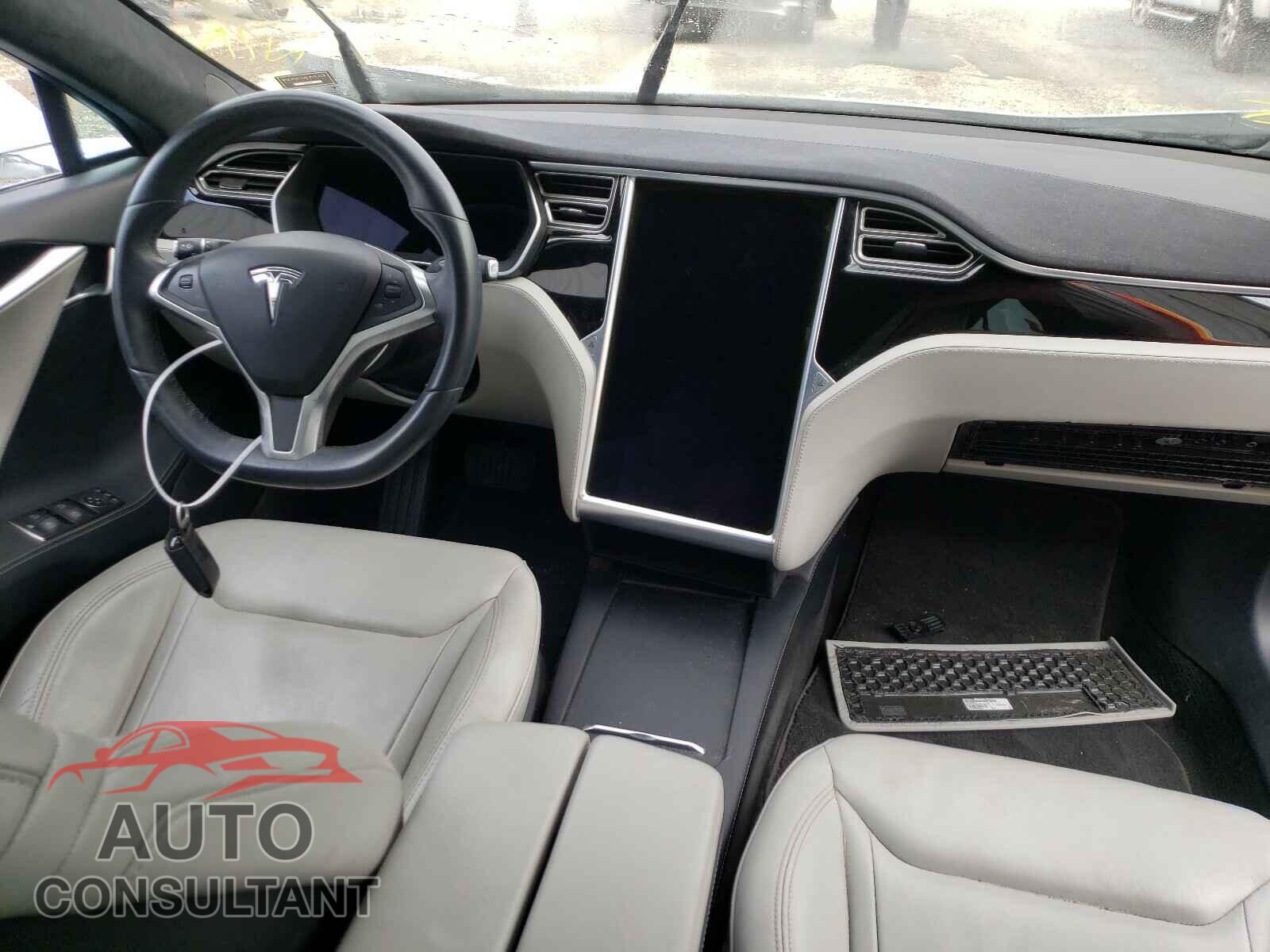 TESLA MODEL S 2016 - 5YJSA1E22GF132002