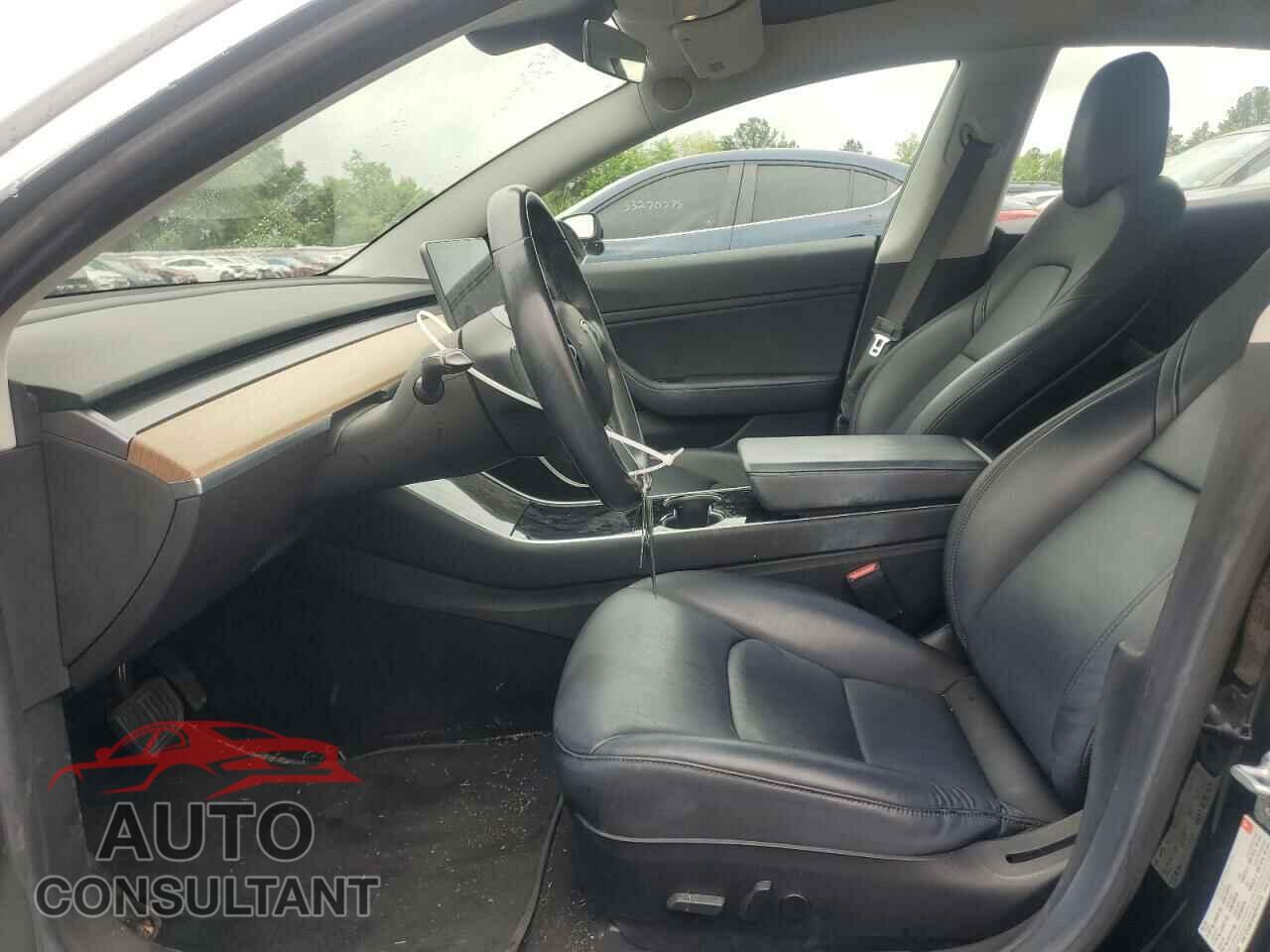 TESLA MODEL 3 2018 - 5YJ3E1EA0JF016112