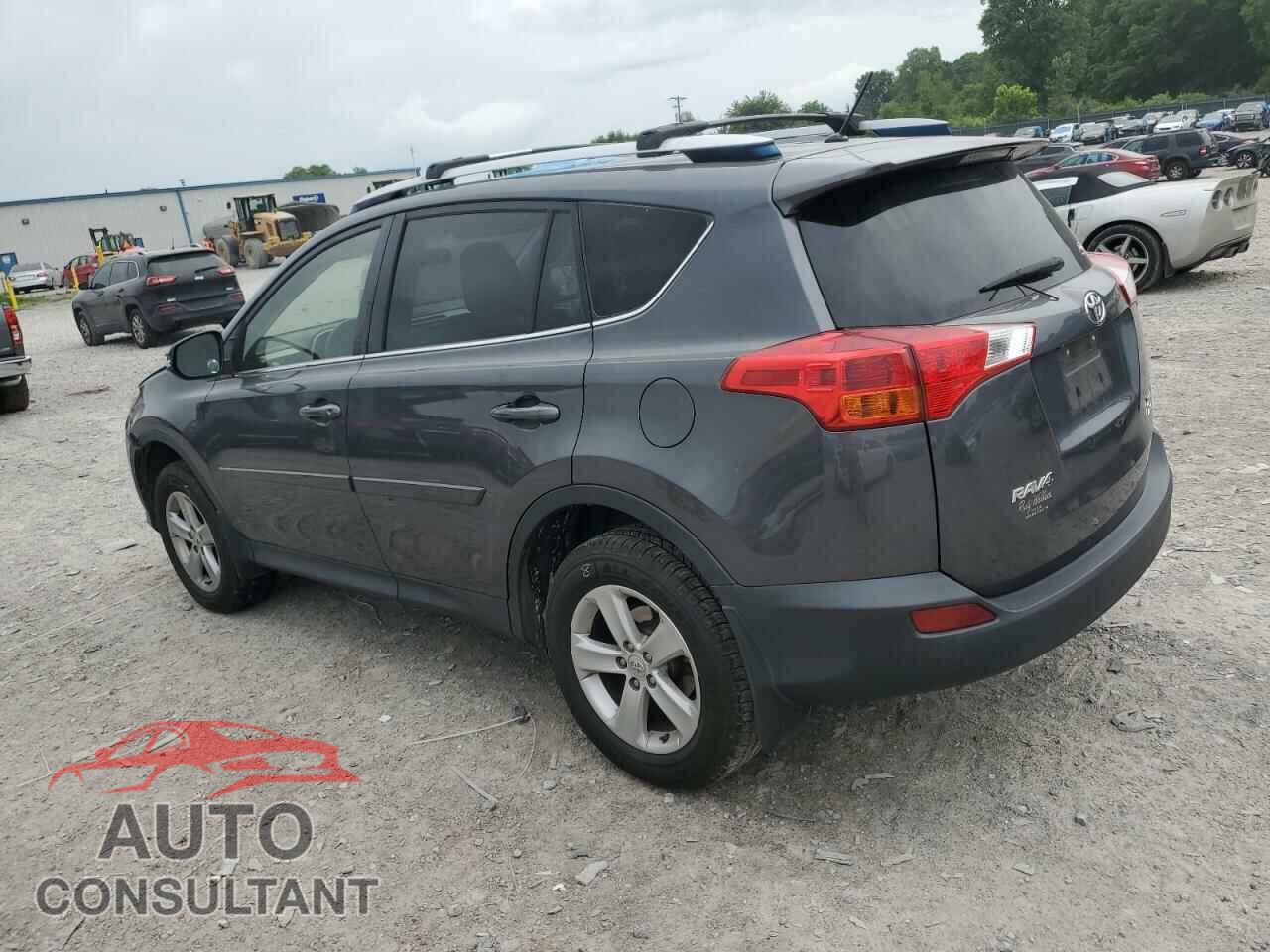TOYOTA RAV4 2013 - JTMRFREV4DD044404