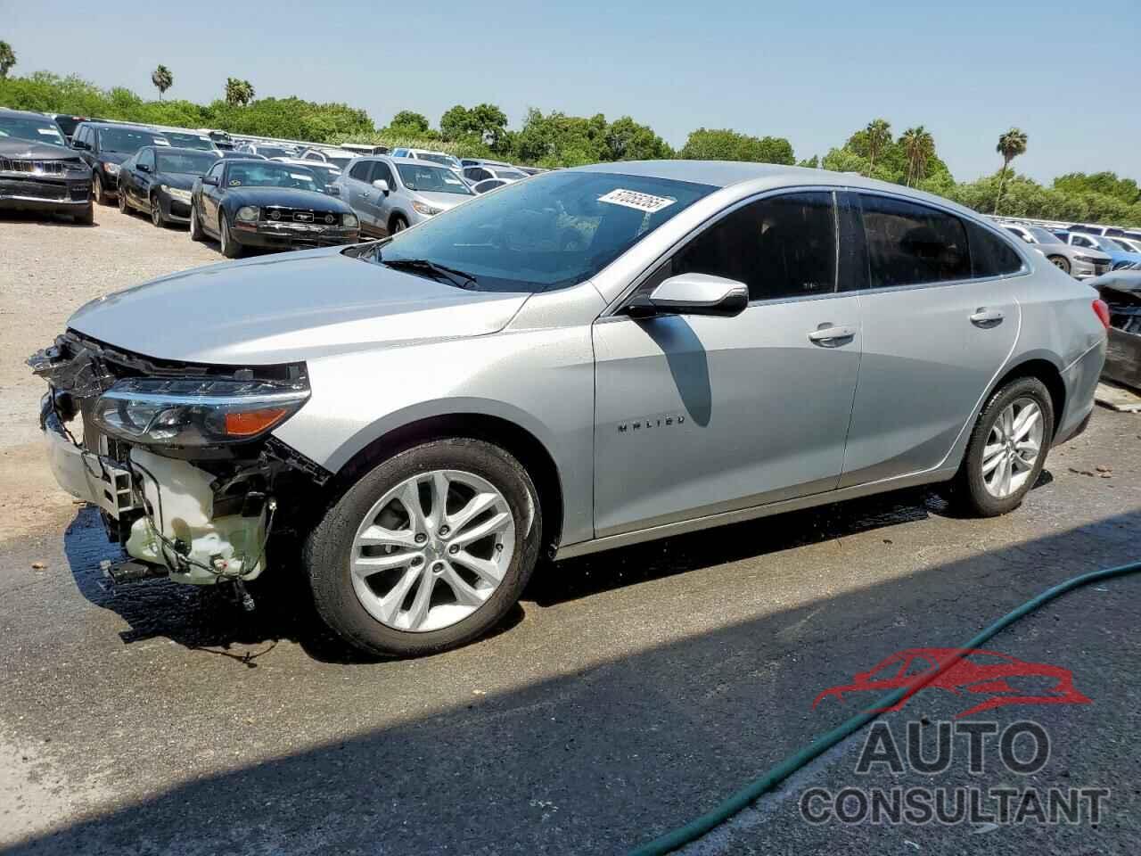 CHEVROLET MALIBU 2018 - 1G1ZD5ST1JF144096