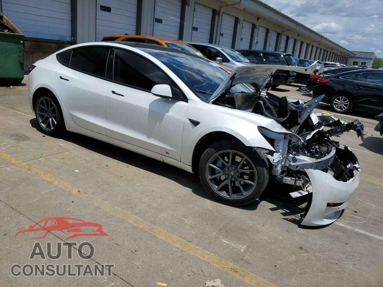 TESLA MODEL 3 2021 - 5YJ3E1EA4MF929654