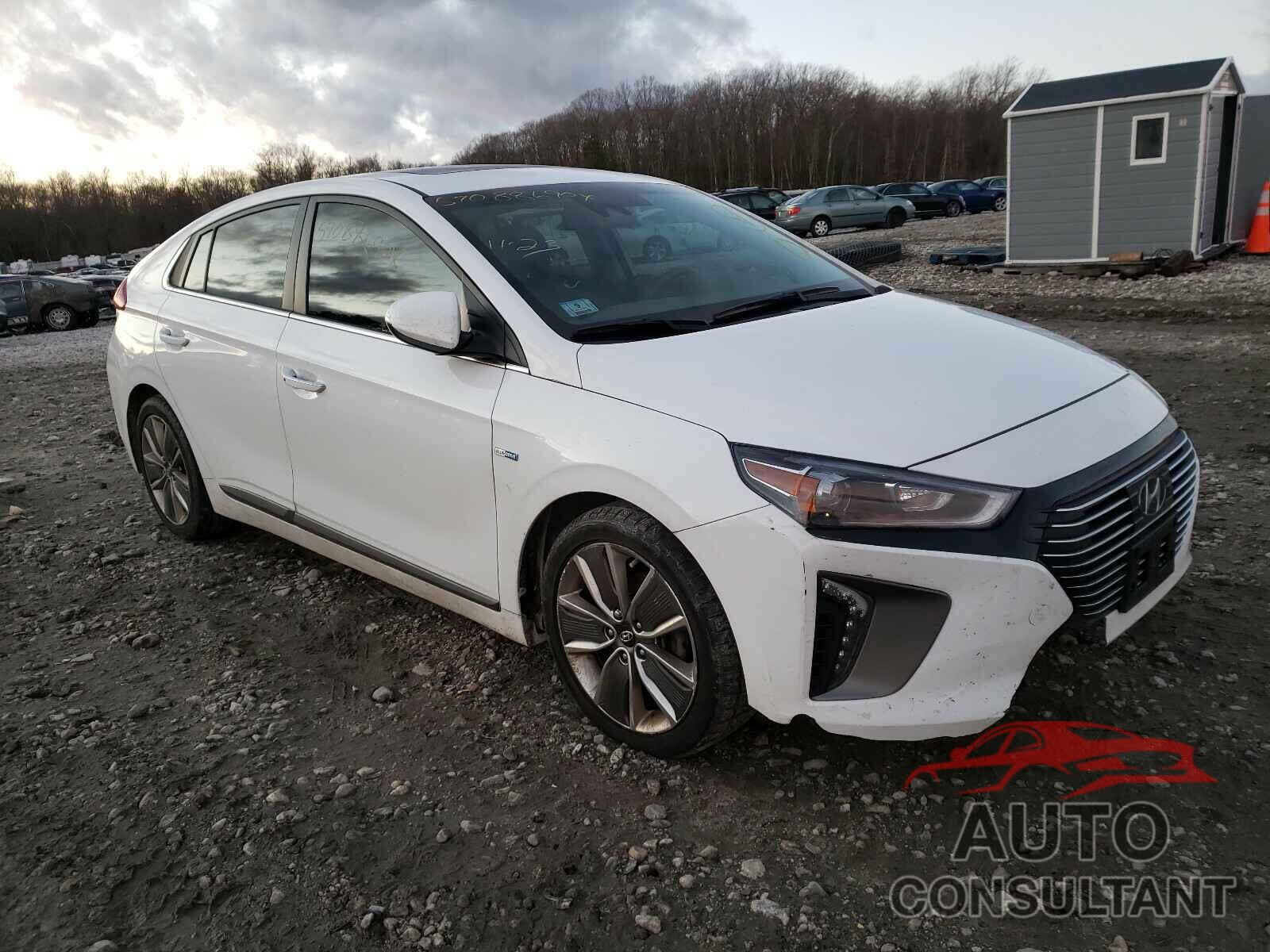 HYUNDAI IONIQ 2017 - KMHC05LC4HU030506