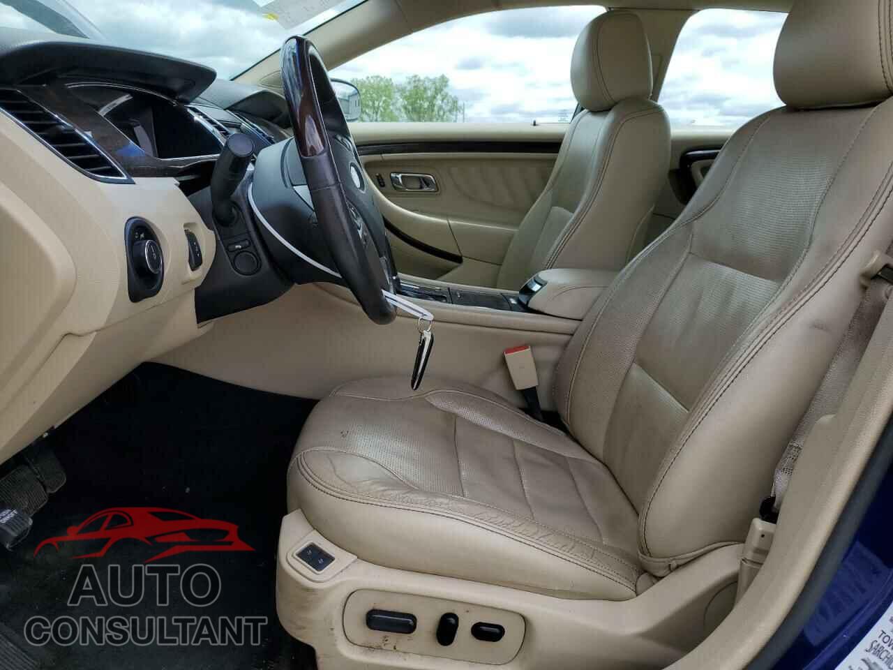 FORD TAURUS 2015 - 1FAHP2J85FG133521
