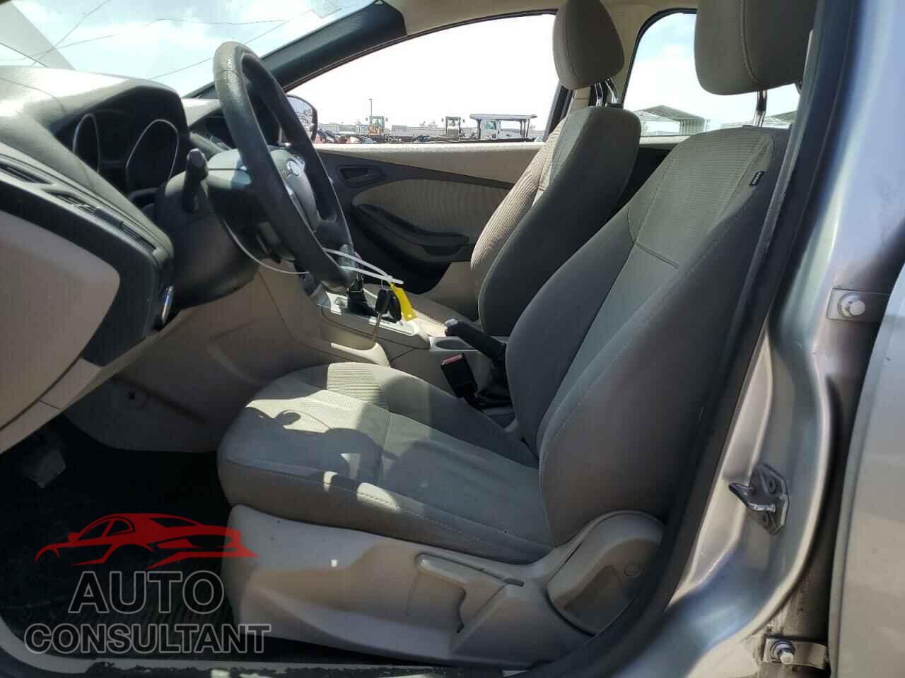 FORD FOCUS 2012 - 1FAHP3F2XCL373337