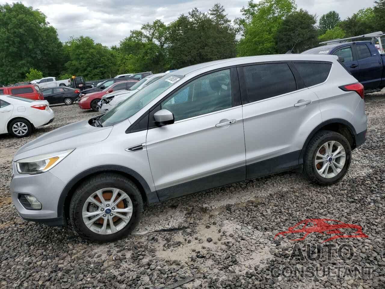FORD ESCAPE 2019 - 1FMCU9GD5KUA01487