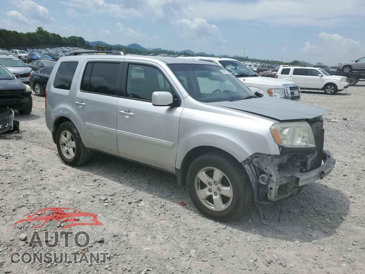 HONDA PILOT 2011 - 5FNYF4H43BB097148