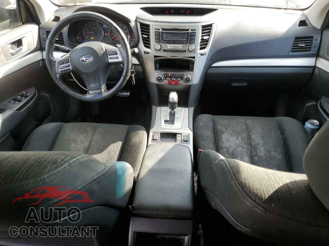 SUBARU OUTBACK 2013 - 4S4BRBGC8D3274167
