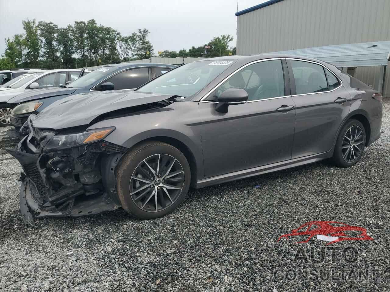 TOYOTA CAMRY 2022 - 4T1G11AKXNU702971