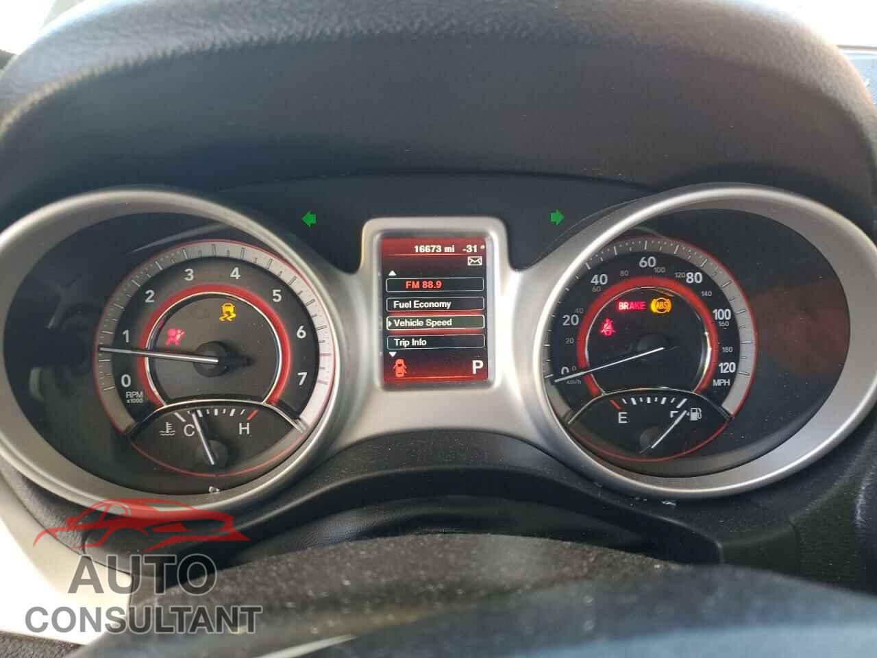 DODGE JOURNEY 2017 - 3C4PDCBB9HT527231