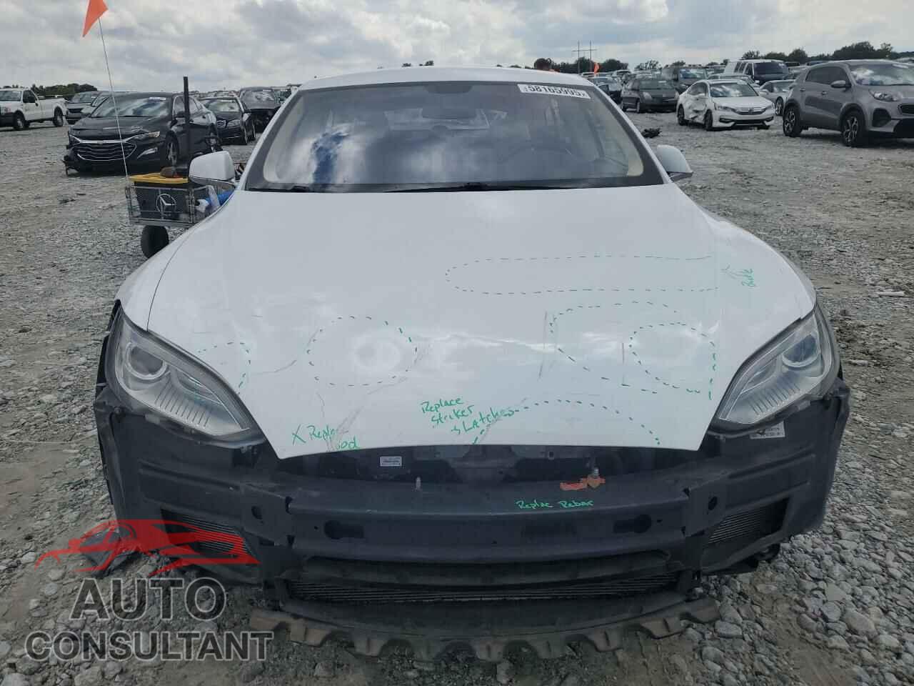 TESLA MODEL S 2014 - 5YJSA1H13EFP30504