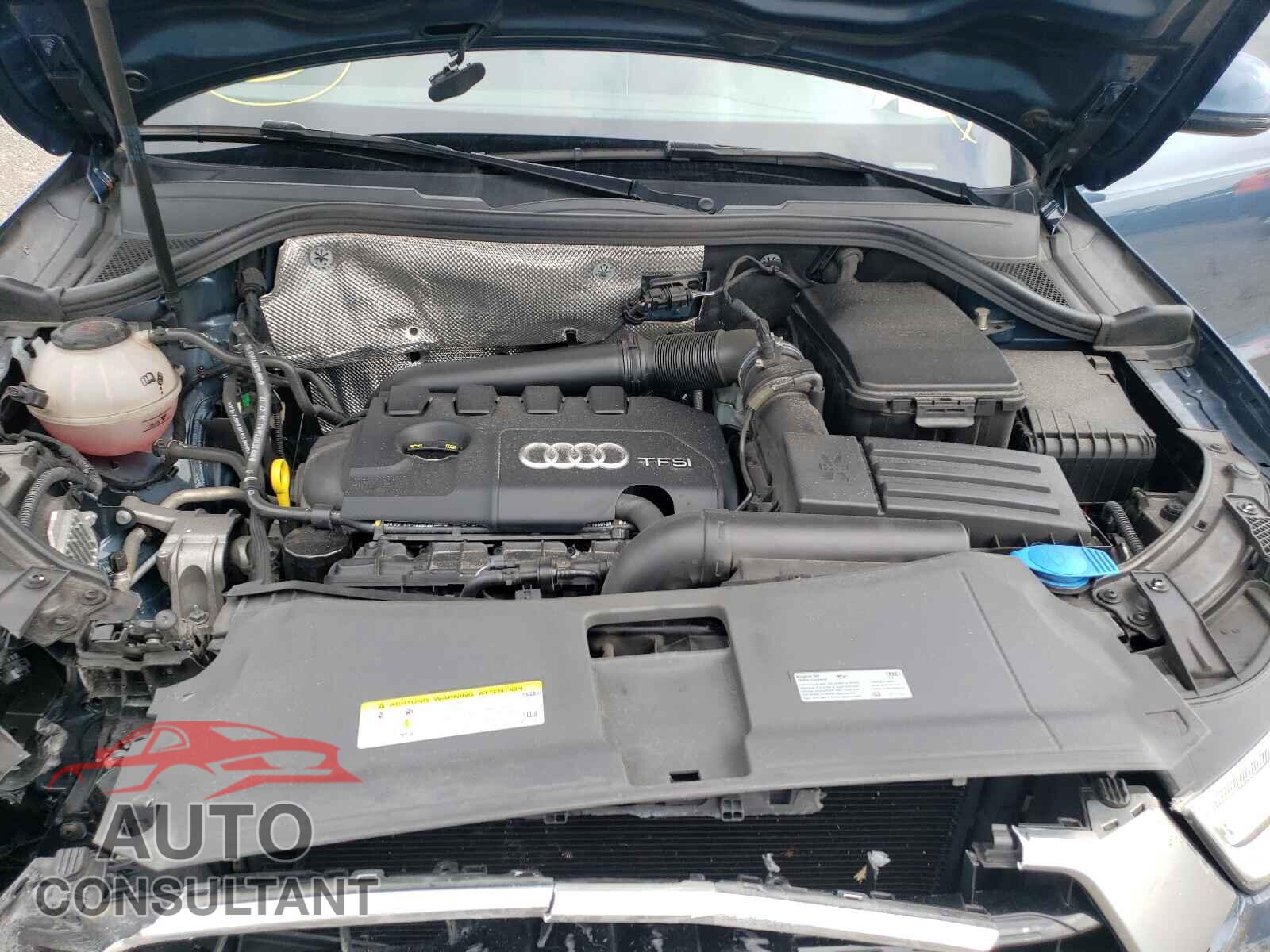 AUDI Q3 2018 - WA1BCCFS8JR024077