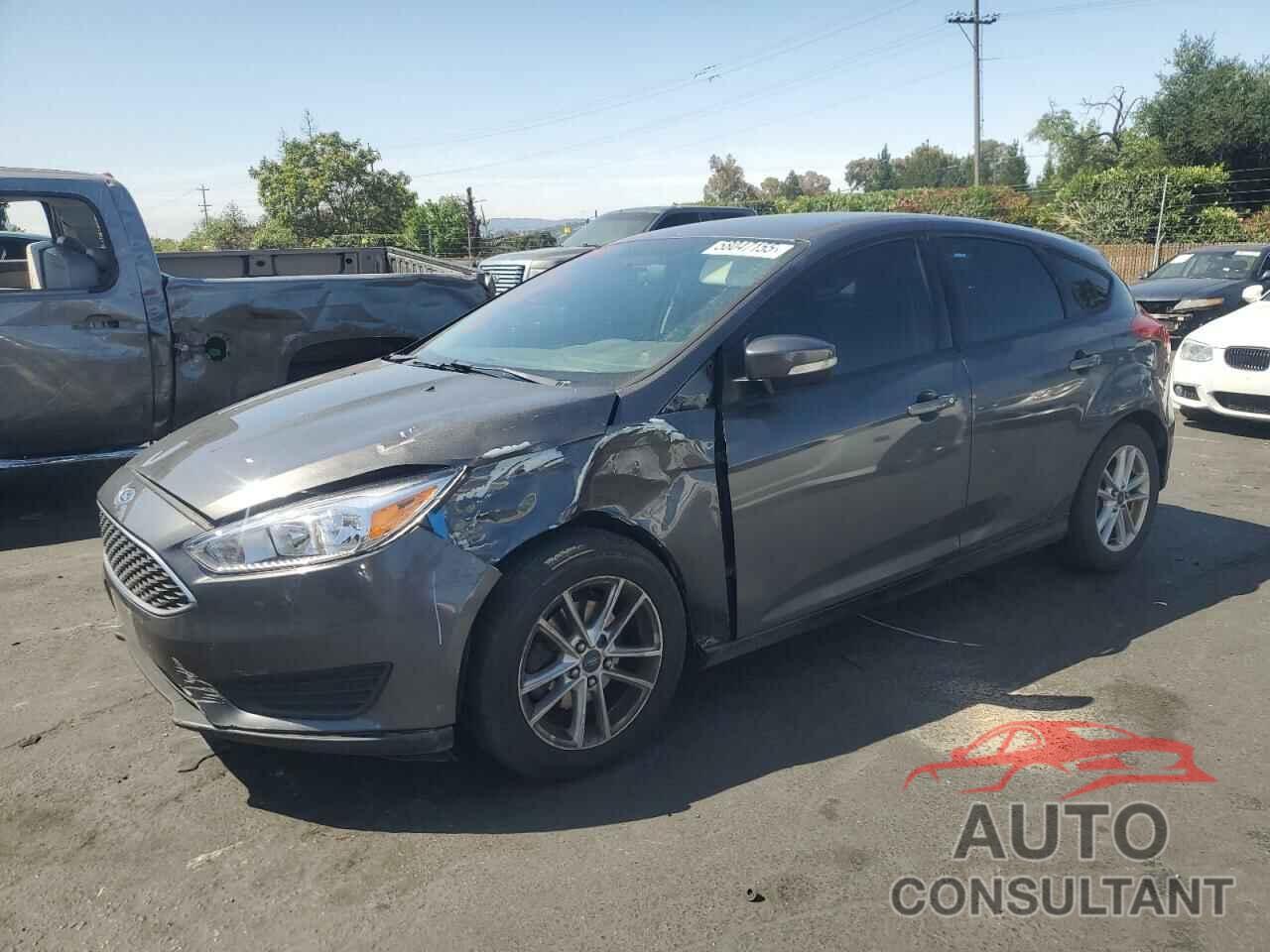 FORD FOCUS 2015 - 1FADP3K2XFL324857