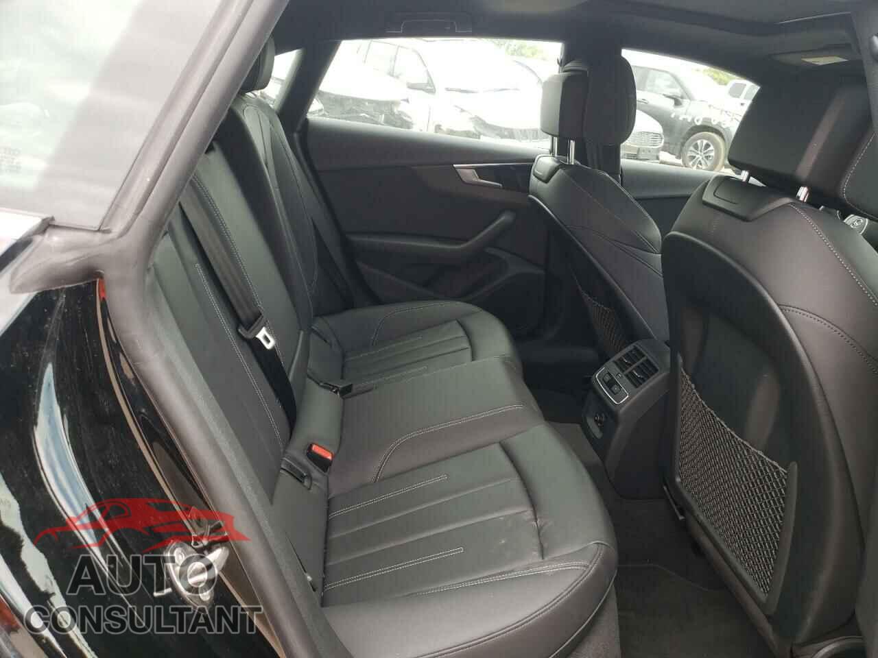 AUDI A5 2021 - WAUDACF54MA044387
