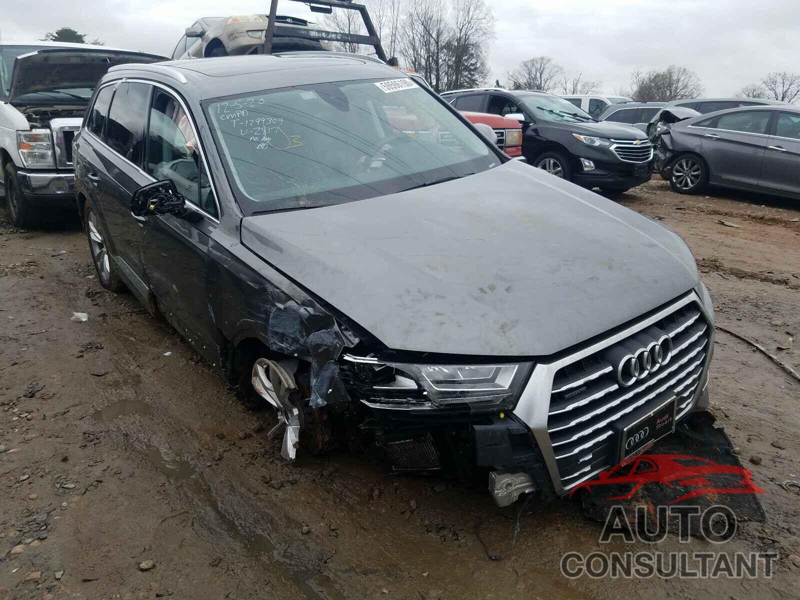 AUDI Q7 2018 - WA1LAAF71JD002817