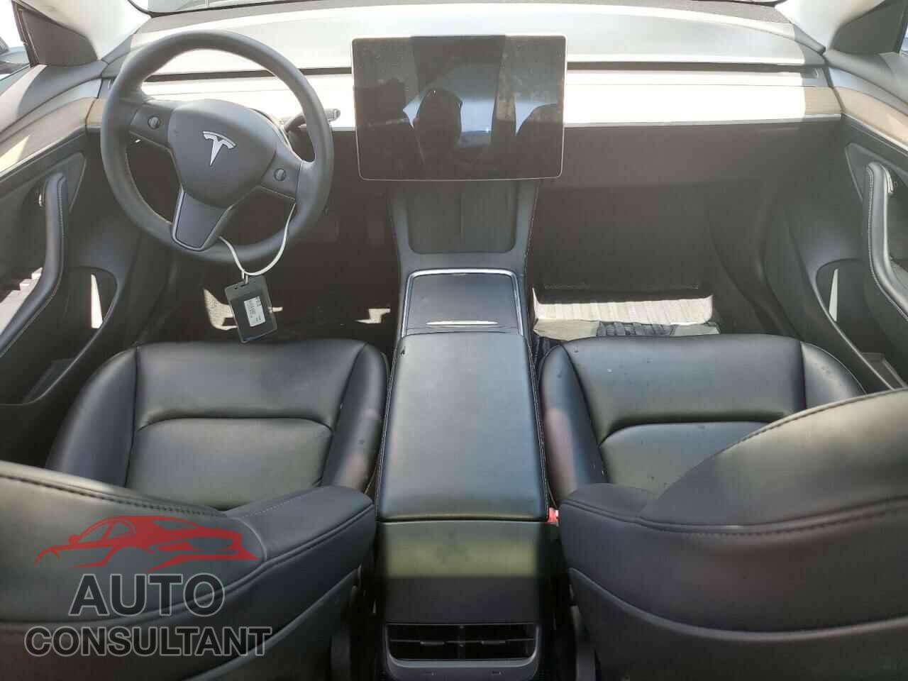 TESLA MODEL 3 2021 - 5YJ3E1EA1MF061256