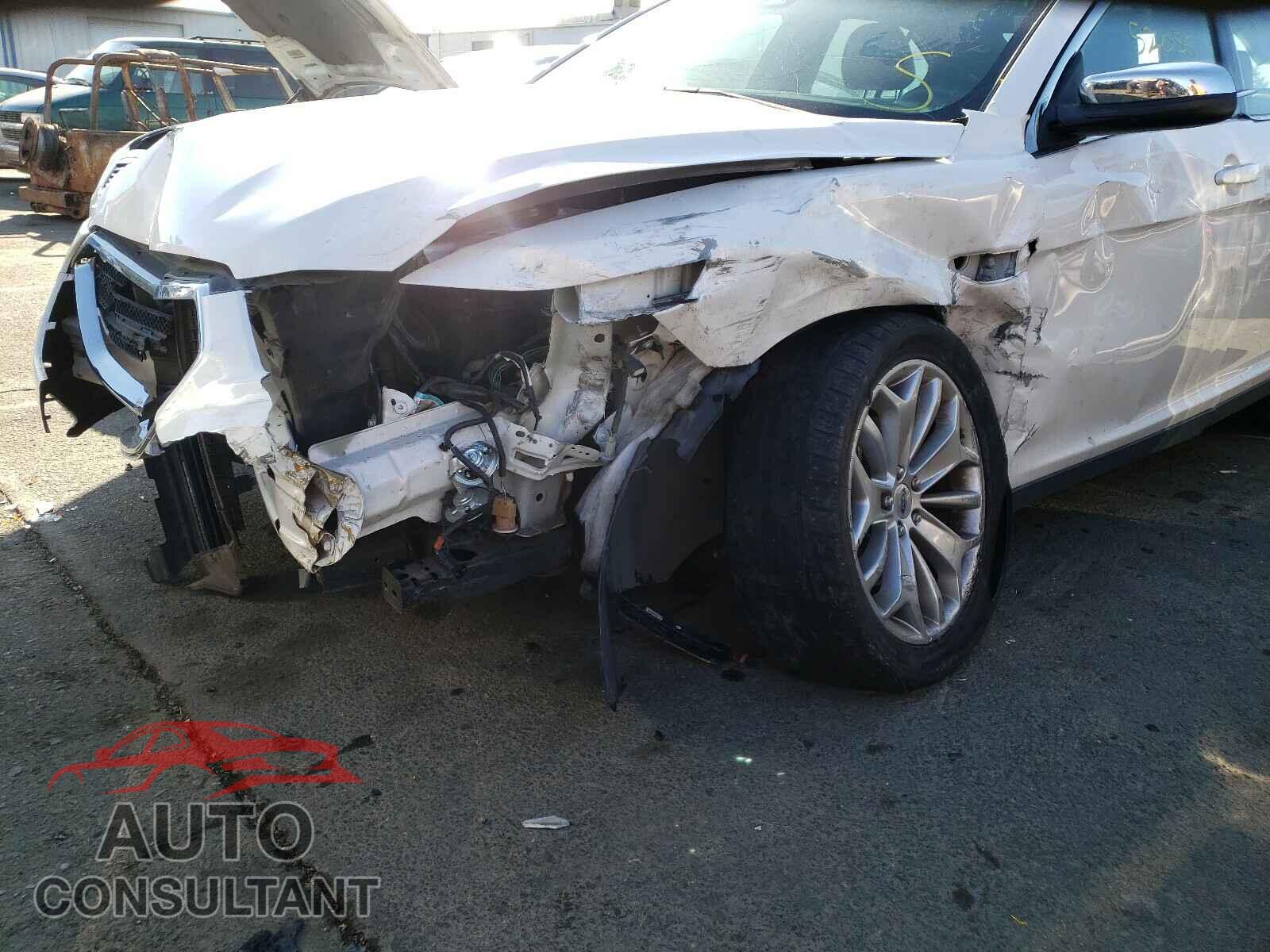FORD TAURUS 2017 - 1FAHP2F85HG104273