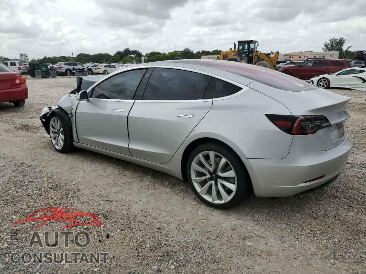 TESLA MODEL 3 2018 - 5YJ3E1EA0JF013517