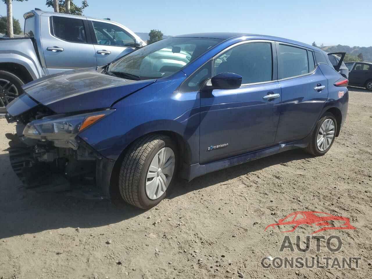 NISSAN LEAF 2018 - 1N4AZ1CP0JC304301