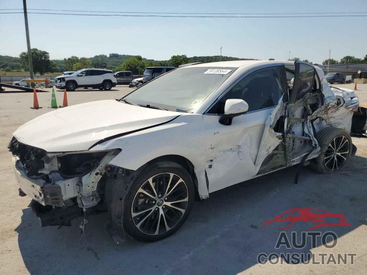 TOYOTA CAMRY 2019 - 4T1B11HK6KU713526