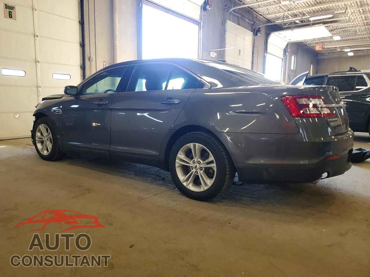 FORD TAURUS 2015 - 1FAHP2E83FG181898