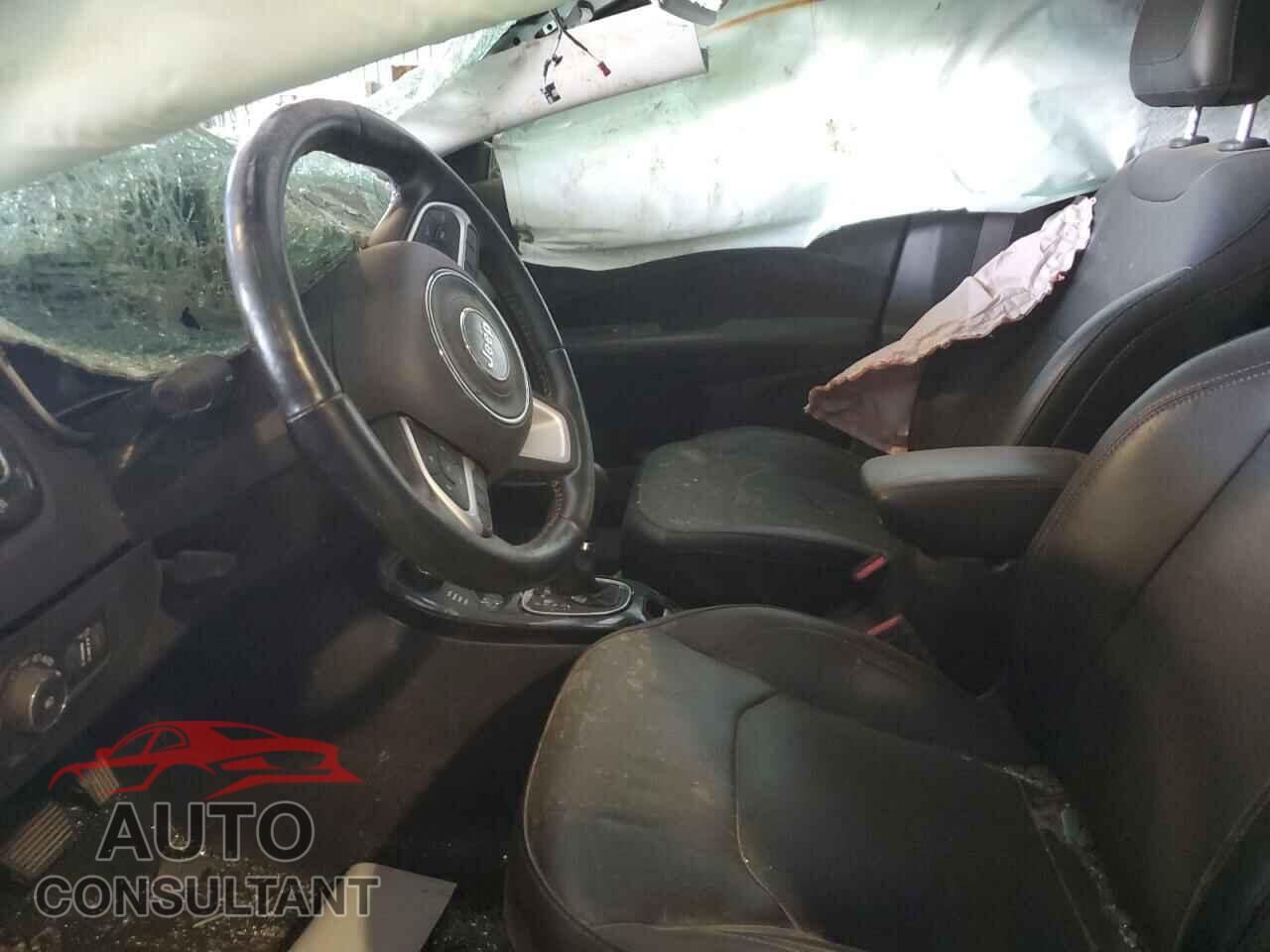 JEEP COMPASS 2020 - 3C4NJDCB5LT137417