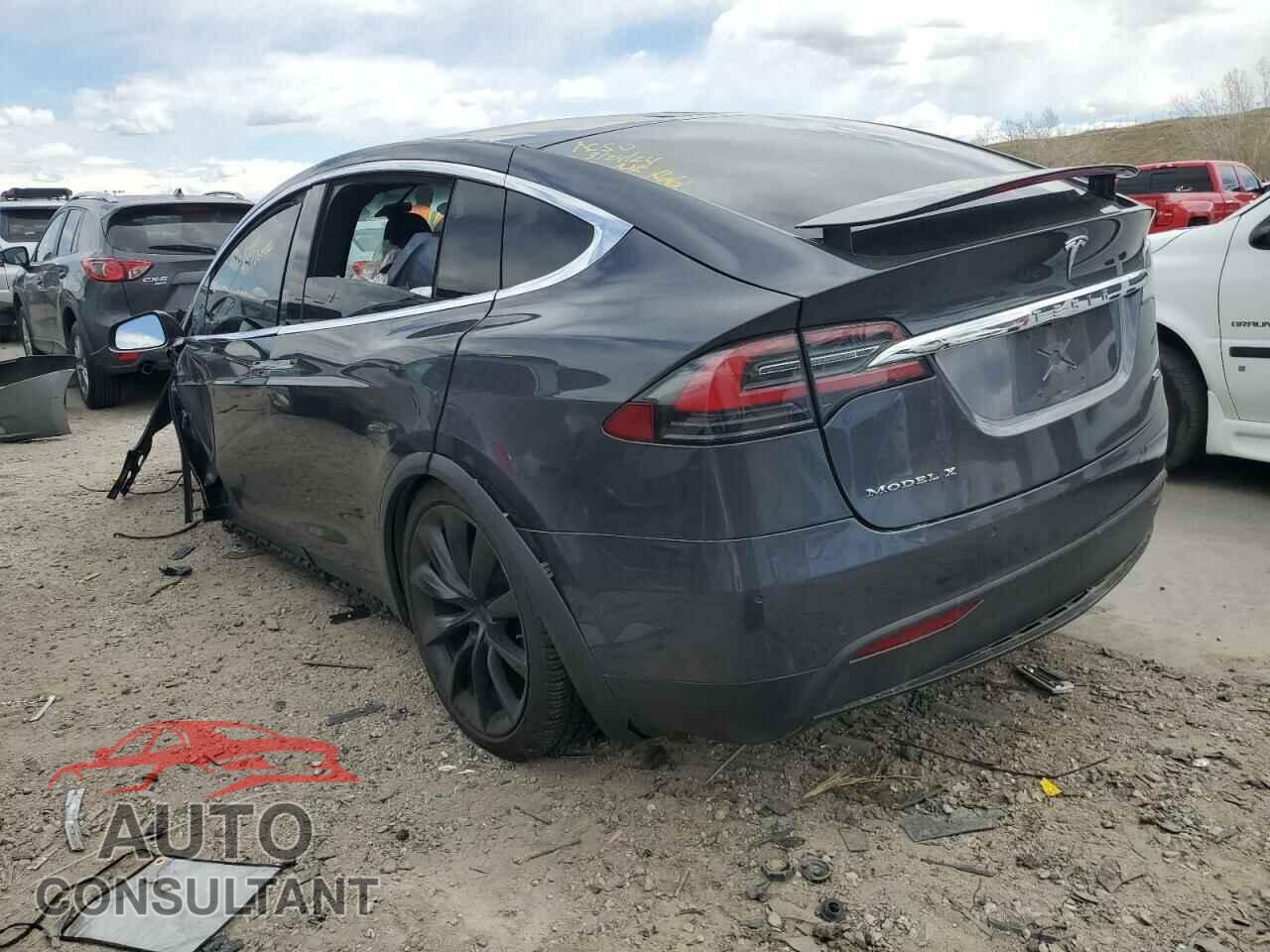 TESLA MODEL X 2016 - 5YJXCBE21GF021351
