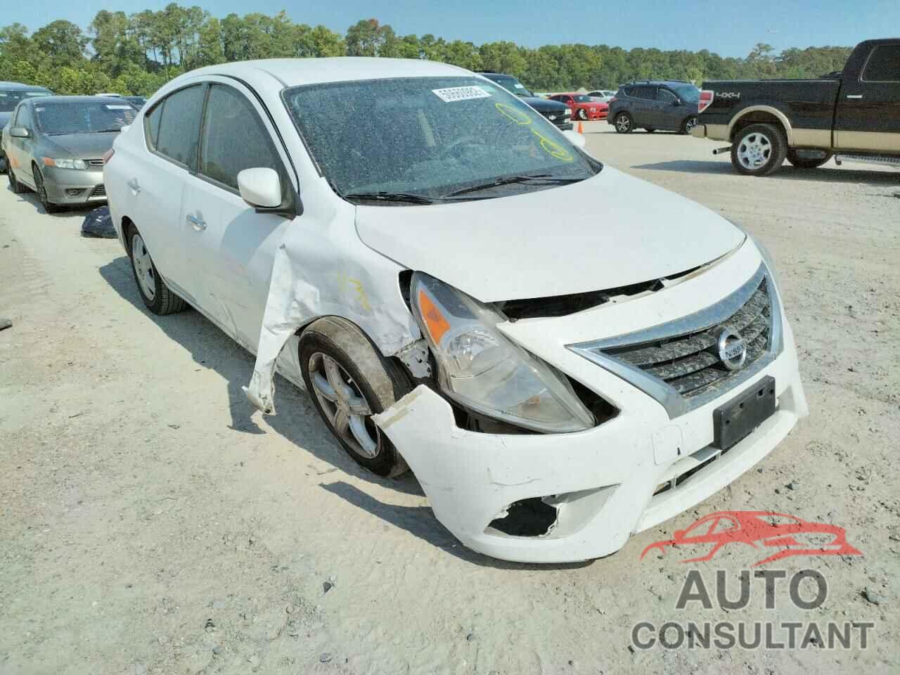 NISSAN VERSA 2016 - 3N1CN7AP1GL814807