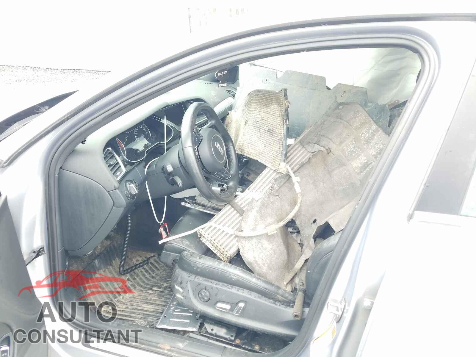 AUDI A4 2016 - WAUDFCFL9GN005663