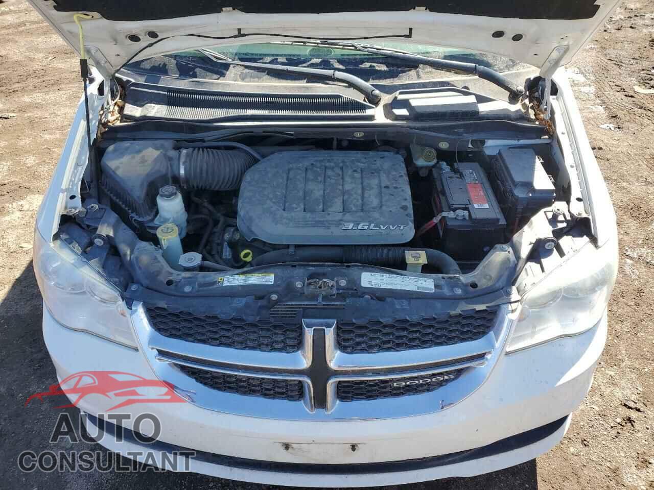 DODGE CARAVAN 2011 - 2D4RN5DG8BR700017
