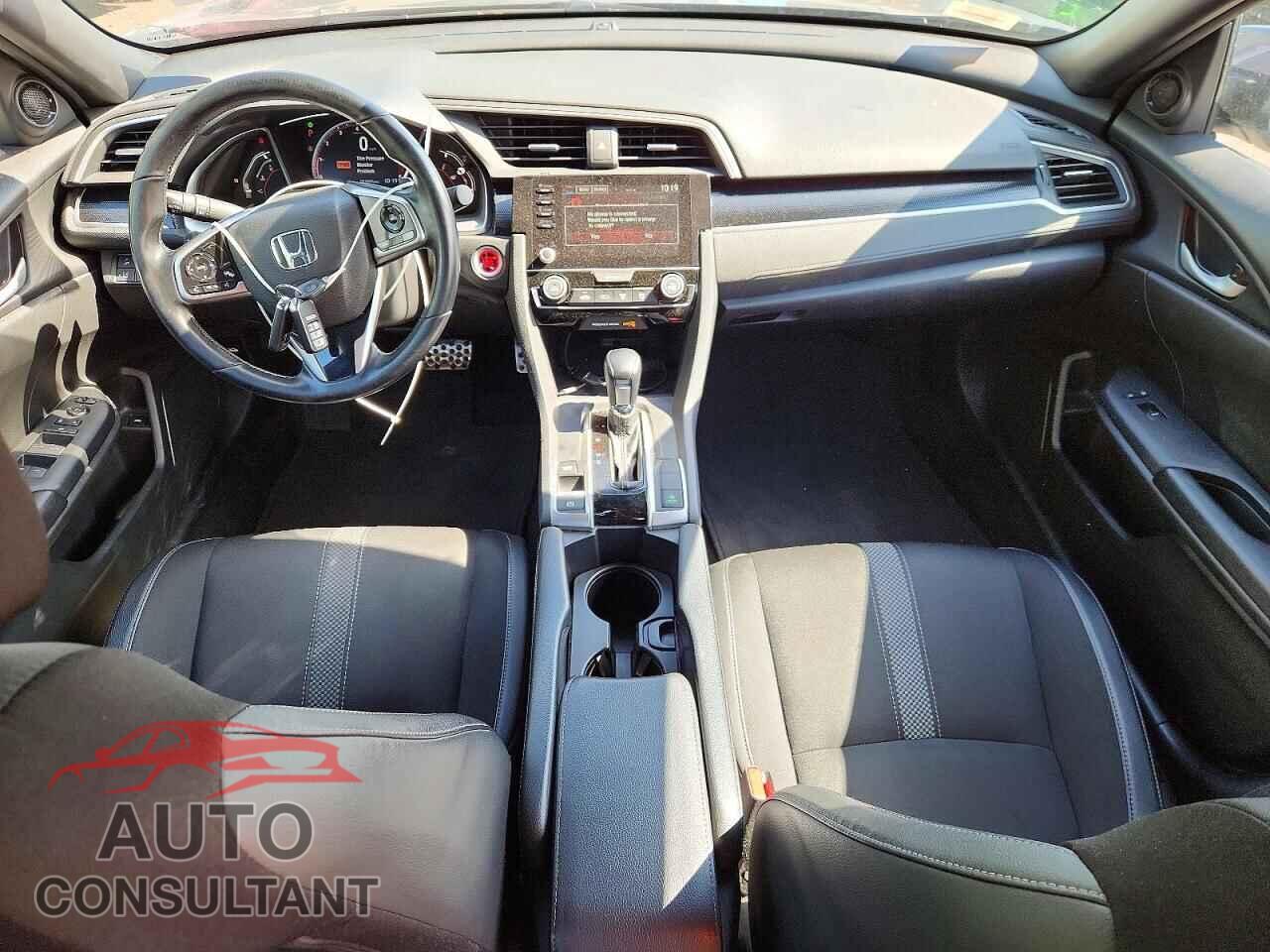 HONDA CIVIC 2019 - 2HGFC2F84KH551493