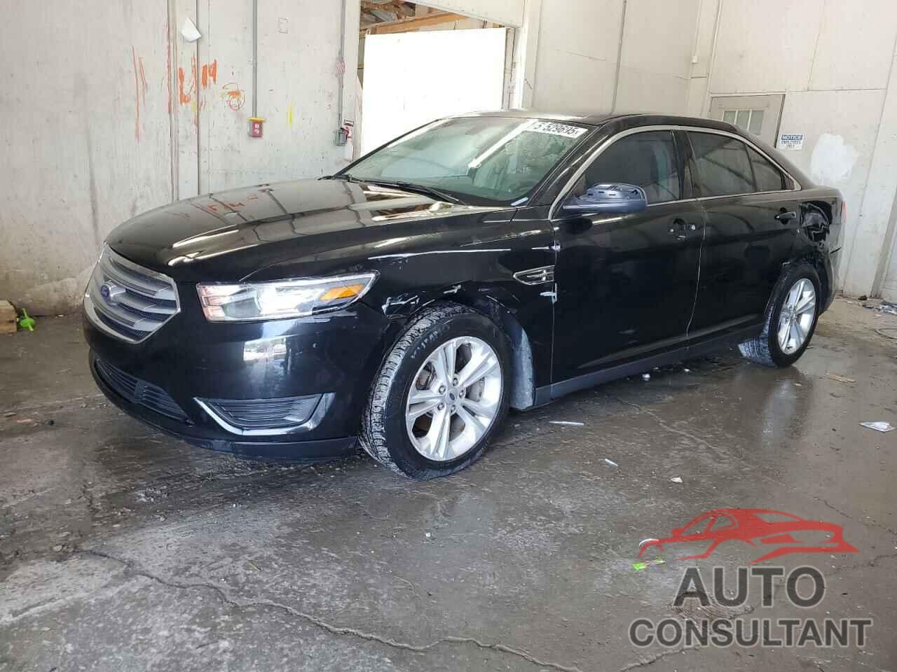 FORD TAURUS 2015 - 1FAHP2D89FG136031