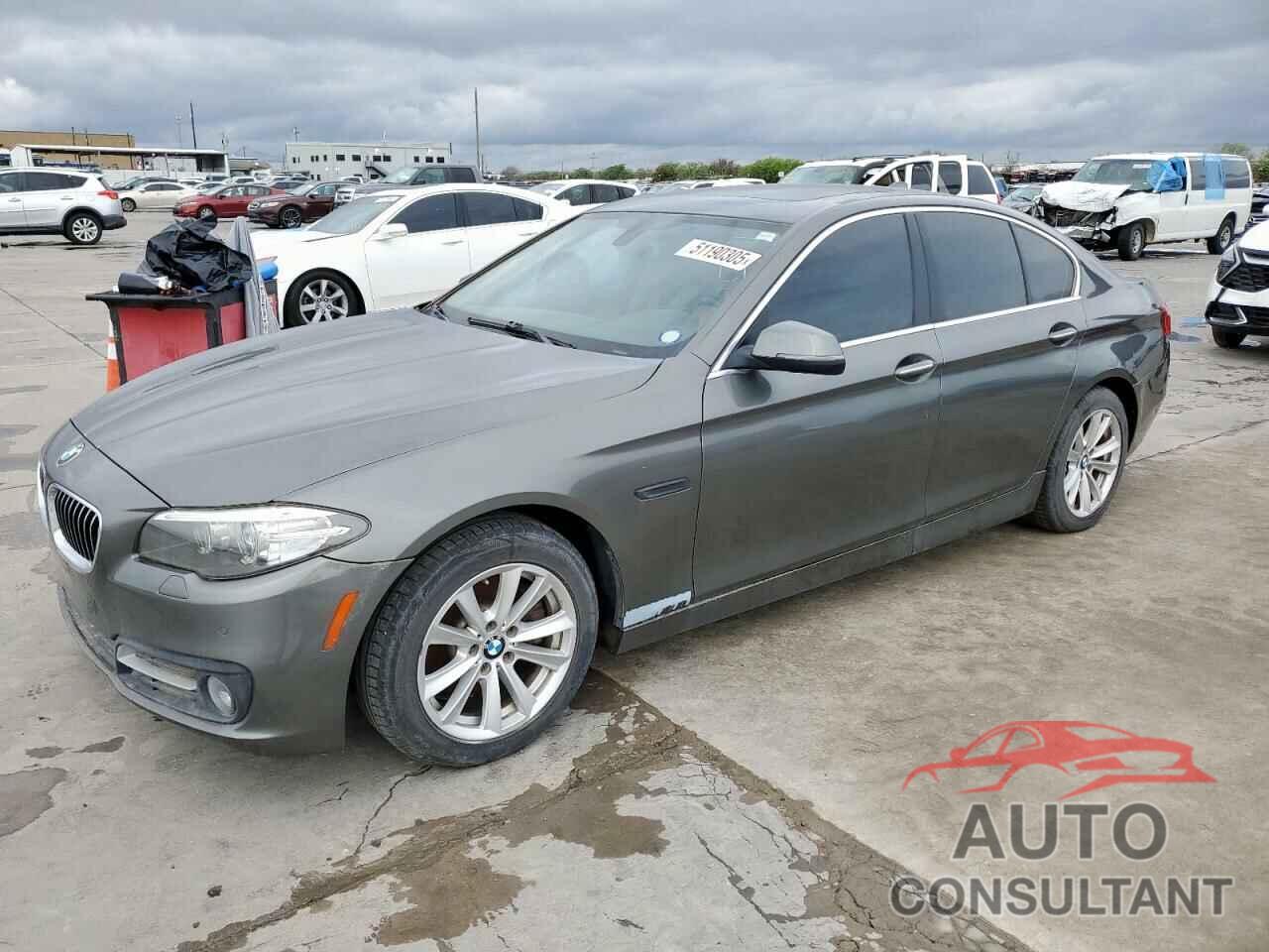BMW 5 SERIES 2015 - WBA5A5C59FD517318
