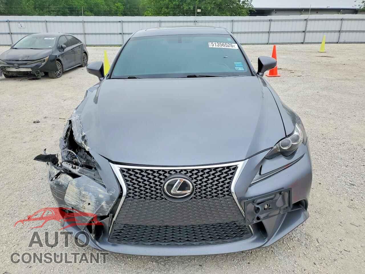 LEXUS IS 2014 - JTHBE1D21E5013716