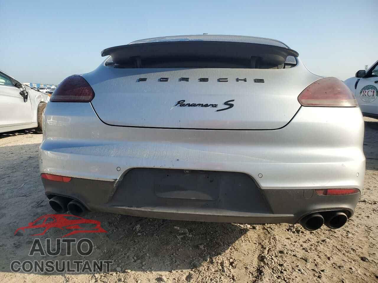 PORSCHE PANAMERA 2014 - WP0AB2A79EL056014