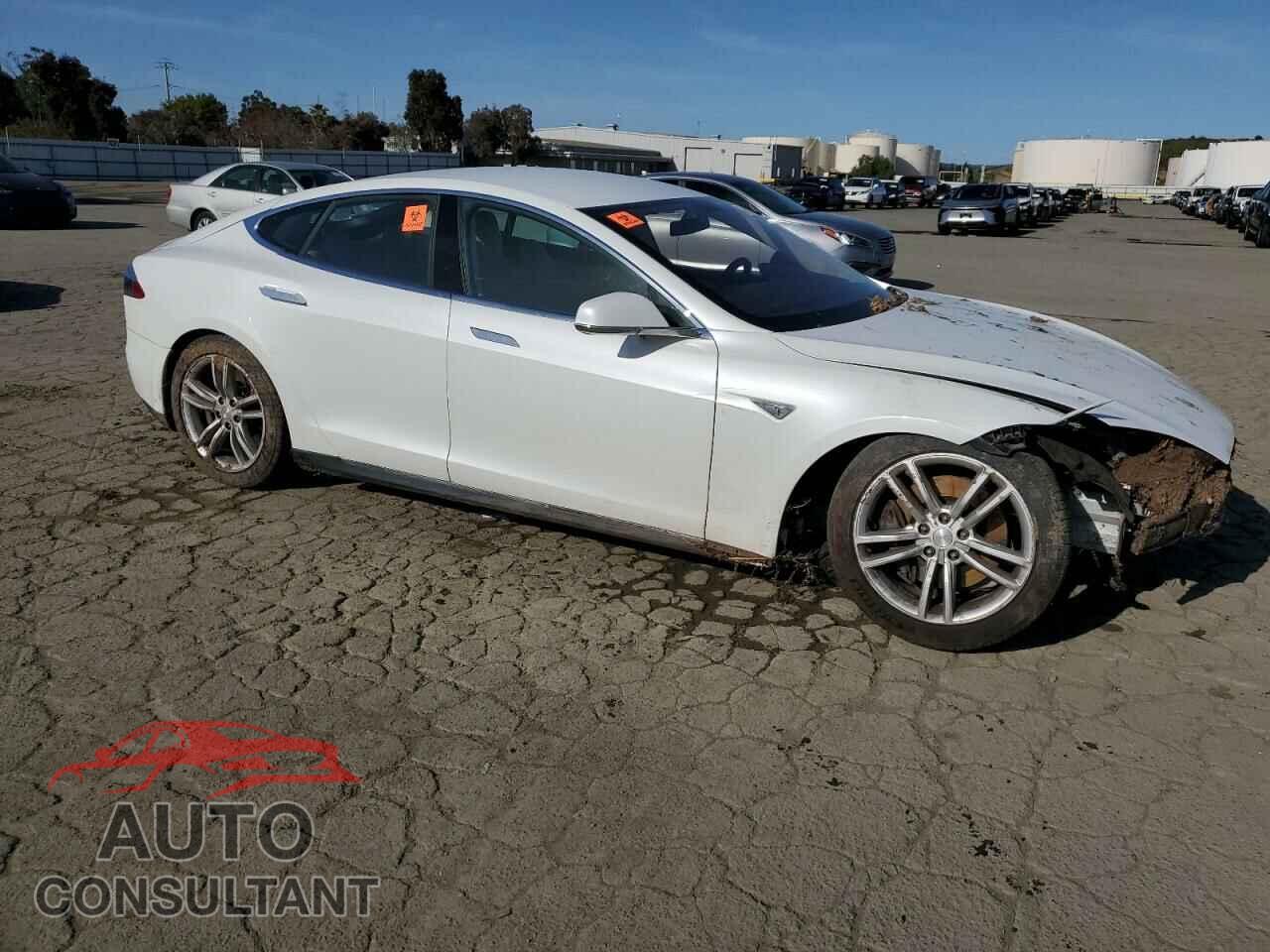 TESLA MODEL S 2013 - 5YJSA1DG3DFP04896