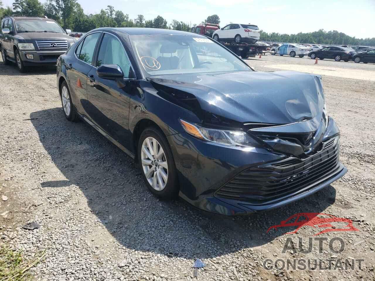 TOYOTA CAMRY 2018 - 4T1B11HK2JU656904