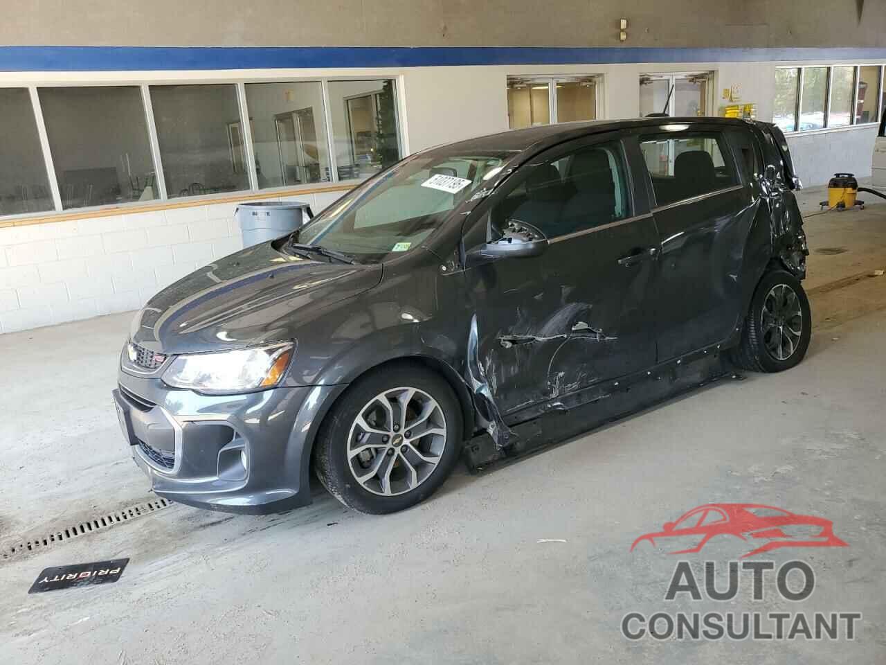 CHEVROLET SONIC 2017 - 1G1JD6SH8H4105879