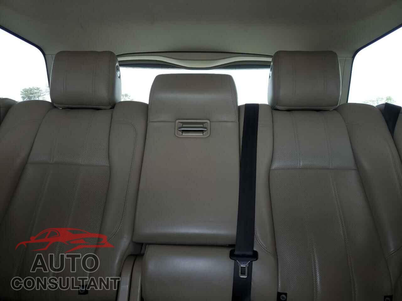 LAND ROVER RANGEROVER 2015 - SALGS2VF6FA204184