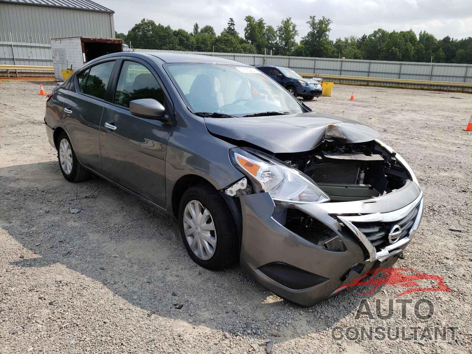 NISSAN VERSA 2019 - 3N1CN7APXKL820288