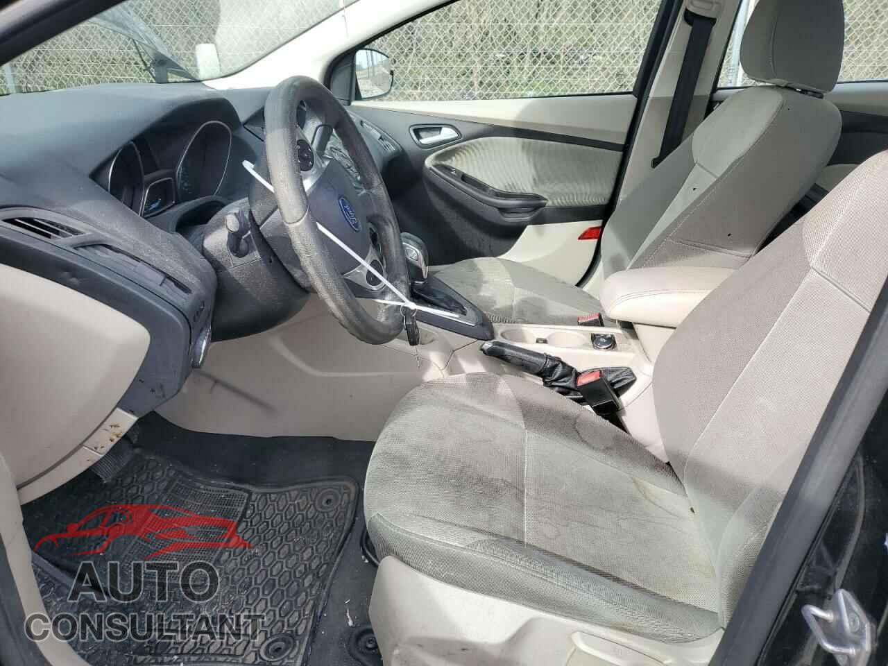 FORD FOCUS 2014 - 1FADP3F28EL383303