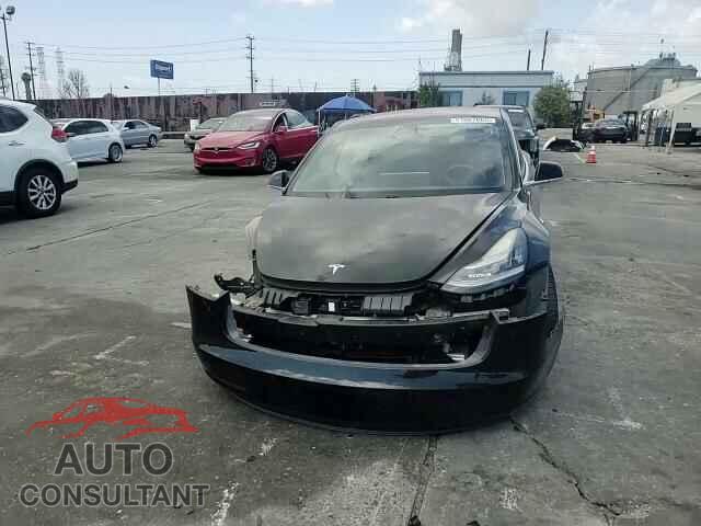 TESLA MODEL 3 2018 - 5YJ3E1EA1JF003255